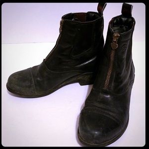 Ariat Children’s Black Zipper Paddock Boot Size 1